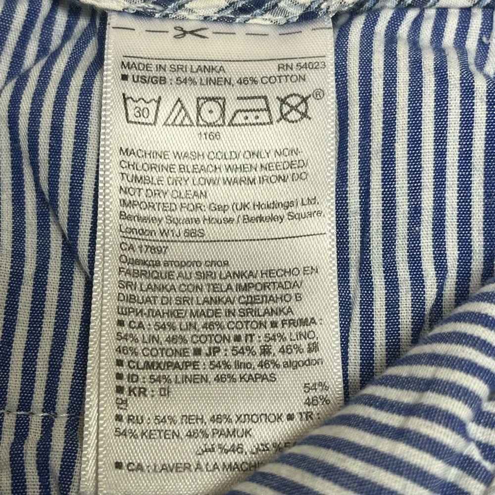 Banana Republic Blue and Gray Plaid Trousers